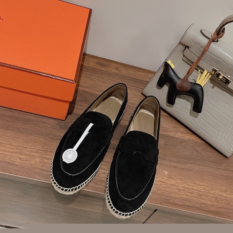 H**mes leather shoes